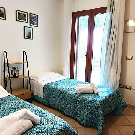 Giarranas House - Apartment With Coutyard Villacidro Esterno foto
